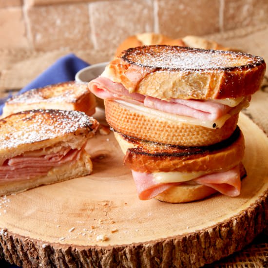 Mini Monte Cristo Sandwiches - Recipe photo by browniebites