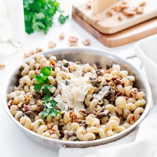 Creamy Mushroom Spinach Pasta - Recipe photo by JenElizabethsJournals