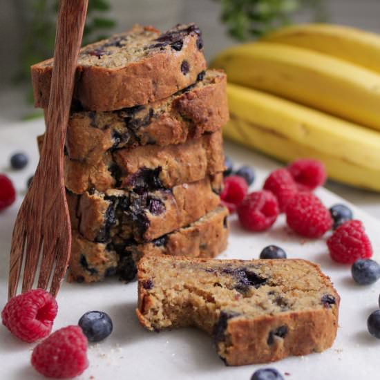 Banana Bread with Blueberries - Recipe photo by veggi.es