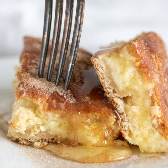 Sopapilla Cheesecake Bars - Recipe photo by The Soccer Mom Blog