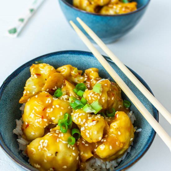 Easy Vegan Baked Orange Cauliflower - Recipe photo by maddysavenue