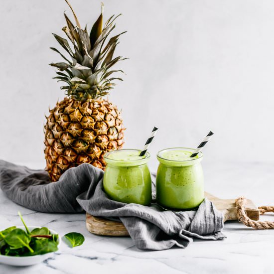 Green Smoothie Recipe - Recipe photo by MunchkinTime