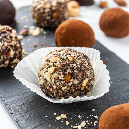 Chocolate Honey Truffles - Recipe photo by foodaciously