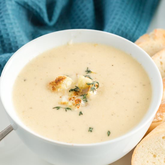 Roasted Cauliflower Cheese Soup - Recipe photo by Tastes of Homemade