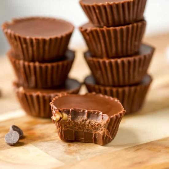 Chocolate Fat Bombs - Recipe photo by Seasonal Cravings