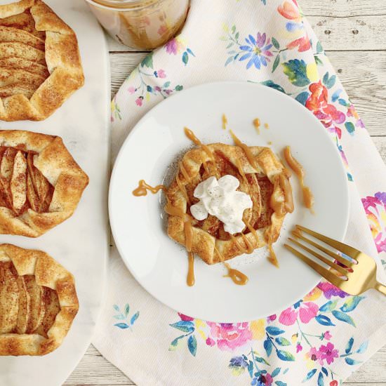 Mini Apple Crostatas (MD Style) - Recipe photo by Theyummymuffin