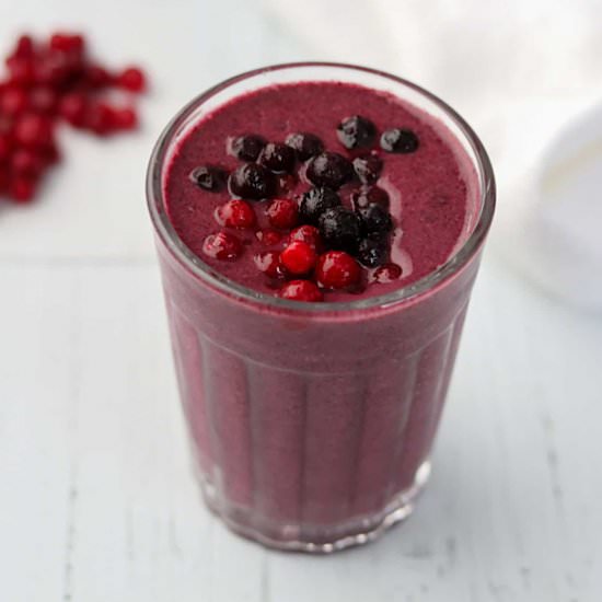 Nordic Wild Berry Almond Smoothie - Recipe photo by truenorthkitchen