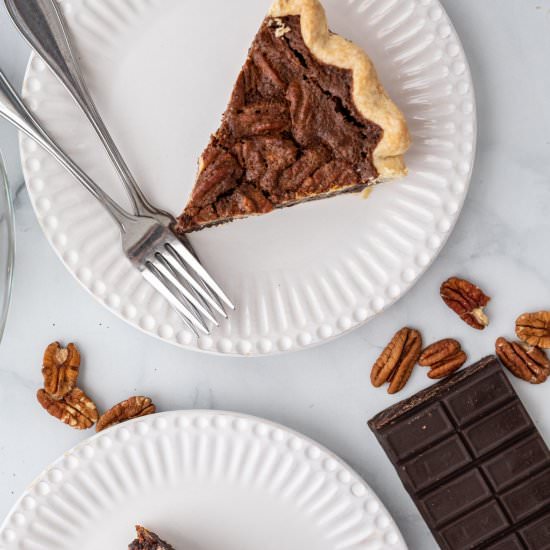 Chocolate Pecan Pie - Recipe photo by Aredspatula