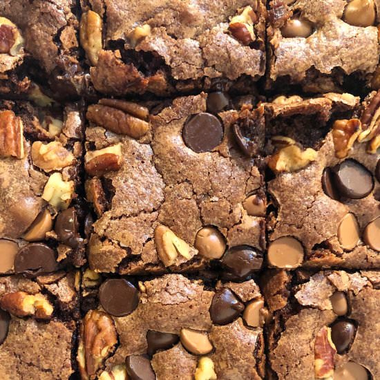 Classic Brownies - Recipe photo by Tidbitsbytaylor