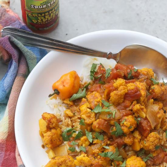Caribbean Cauliflower Curry - Recipe photo by foodfidelity