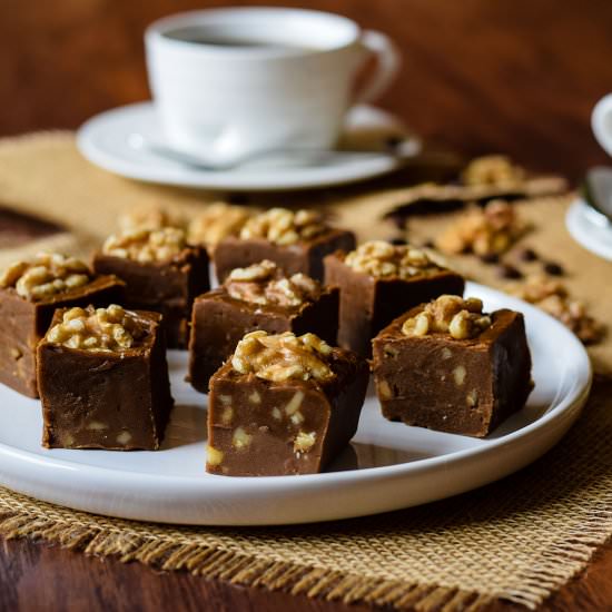 Coffee and walnut fudge - Recipe photo by Recipe Crumbs