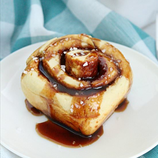 Salted Caramel Cinnamon Rolls - Recipe photo by biggreenhouse