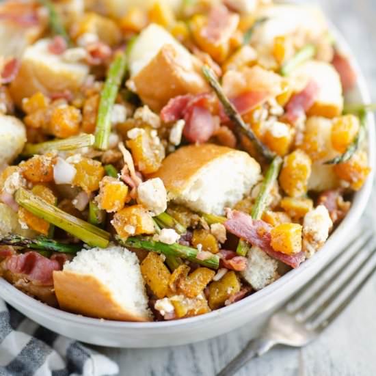 Butternut Squash Panzanella Salad - Recipe photo by The Creative Bite