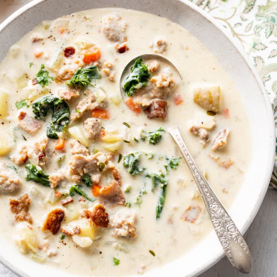 Zuppa Toscana Soup Recipe - Recipe photo by Savingroomfordessert
