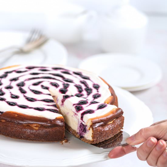 Valentine’s Day Cheesecake - Recipe photo by thehealthytart