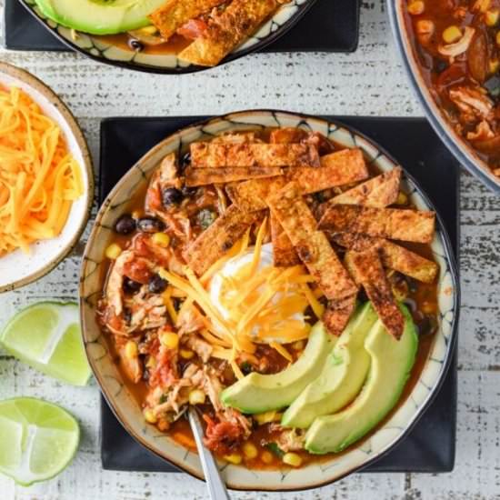Easy Chicken Tortilla Soup - Recipe photo by linger