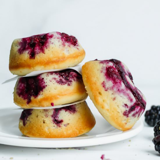 Upside Down Blackberry Cupcakes - Recipe photo by parsleyandicing
