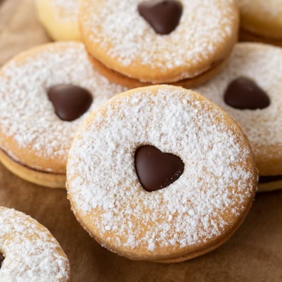 Chocolate sandwich cookies - Recipe photo by mmblog