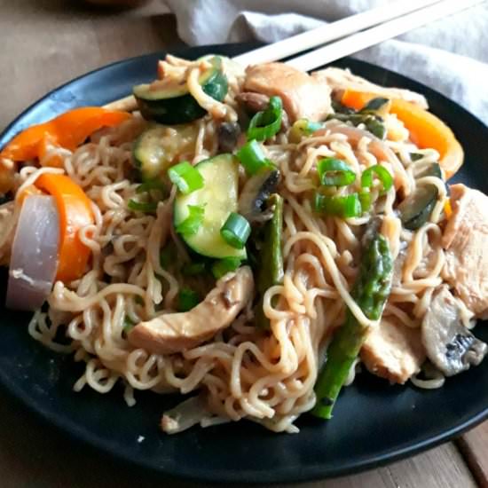 Thai Chicken Peanut Noodles - Recipe photo by My Homemade Roots