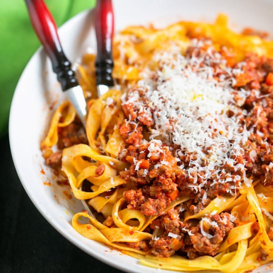 Traditional Bolognese Sauce - Recipe photo by The petite cook