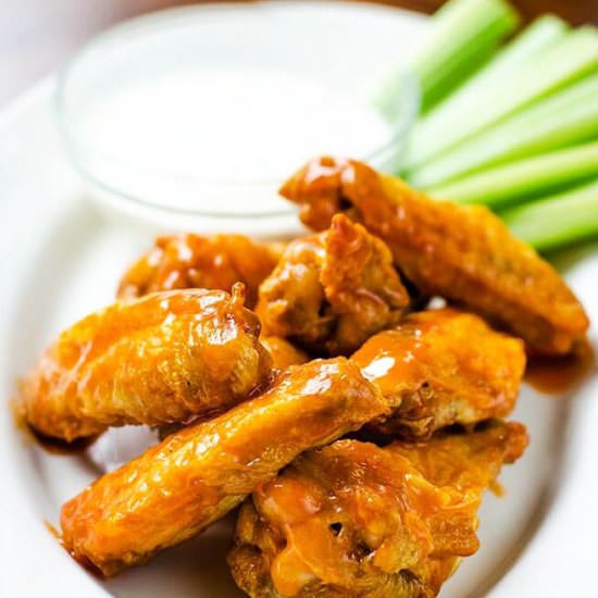 AIR FRYER BUFFALO CHICKEN WINGS - Recipe photo by Cook Eat Well