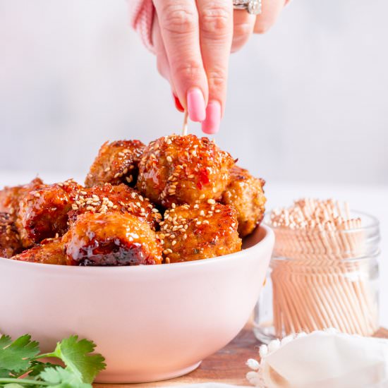 Thai Green Curry Meatballs - Recipe photo by SprinklesandSeaSalt