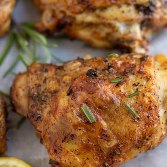 Crispy Air Fryer Chicken Thighs - Recipe photo by winealittlecookalot