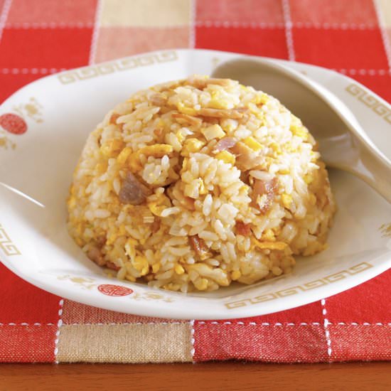 Basic Chahan (Japanese Fried Rice) - Recipe photo by ochikeron