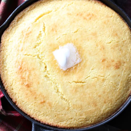 Skillet Cornbread - Recipe photo by bellyfull