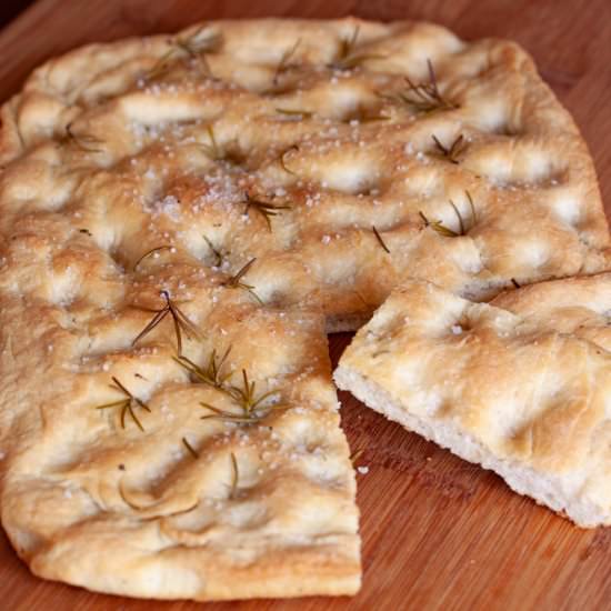 Rosemary Focaccia - Recipe photo by GiangisKitchen