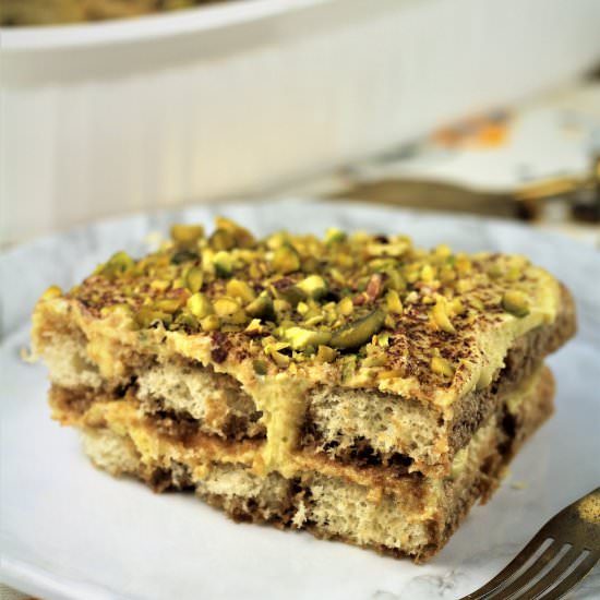 Pistachio Tiramisu - Recipe photo by Mangia Bedda