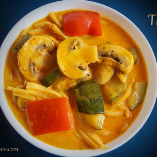Thai red curry with vegetables - Recipe photo by Flavours on Plate