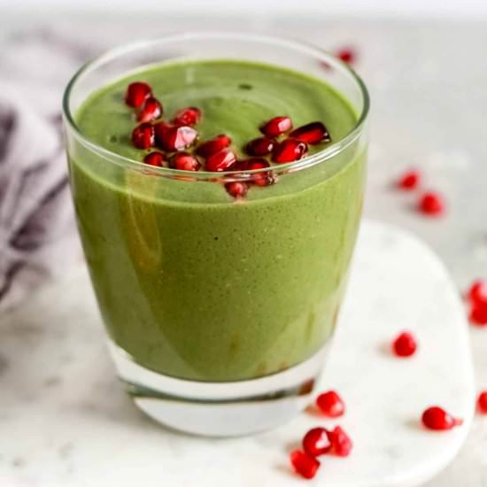 Pomegranate Green Smoothie - Recipe photo by PrimaveraKitchen