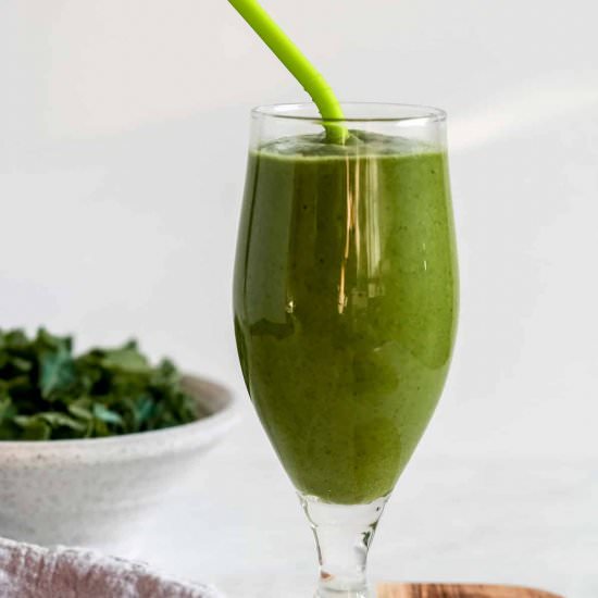 Keto Avocado Green Smoothie - Recipe photo by PrimaveraKitchen