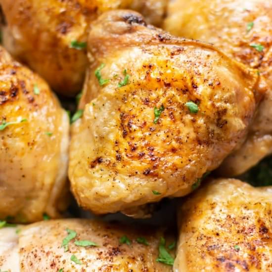 easiest baked chicken thighs - Recipe photo by saltandlavender