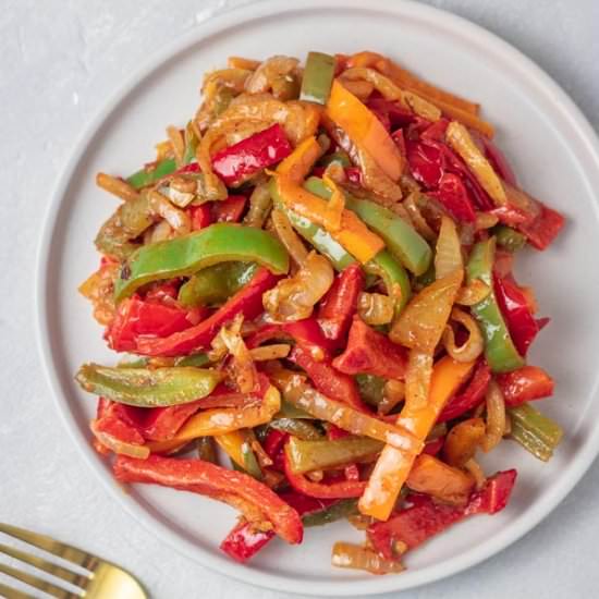 Sauteed Peppers and Onions - Recipe photo by Thedinnerbite