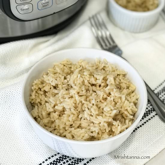 Instant Pot Brown Rice (3 types) - Recipe photo by Simple Sumptuous Cooking