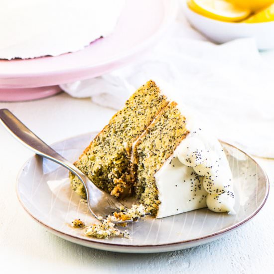 Lemon Poppy Seed Cake - Recipe photo by theitsybitsykitchen