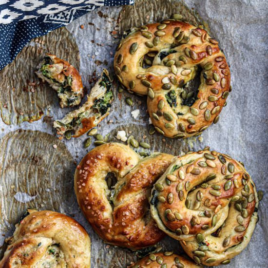 Soft Pretzels with Feta and Spinach - Recipe photo by olivesintheoven