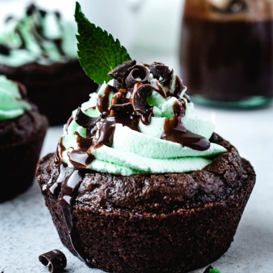 Chocolate Mint Brownie Cups - Recipe photo by kickassbaker