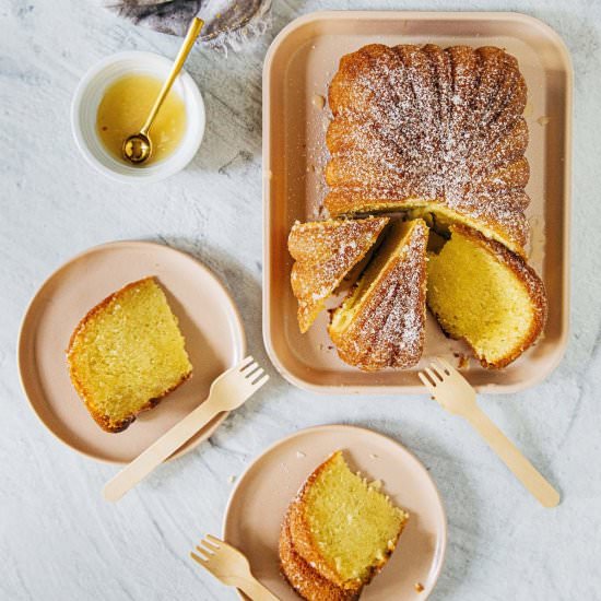 Bourbon Butter Pound Cake - Recipe photo by hummingbirdhigh