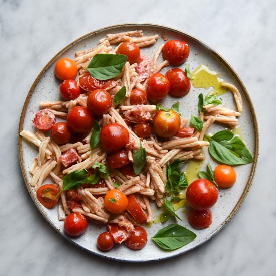 Tomato, lemon and mascarpone pasta - Recipe photo by georgeats