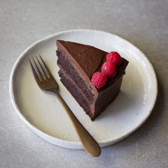 Chocolate berry cake - Recipe photo by The Food Fox