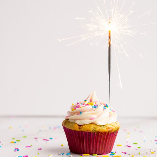 Vegan Vanilla Cupcakes - Recipe photo by whoneedssalad