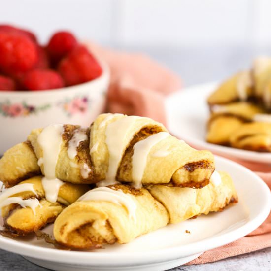 Cinnamon Roll Crescents - Recipe photo by SimplyMadeRecipes