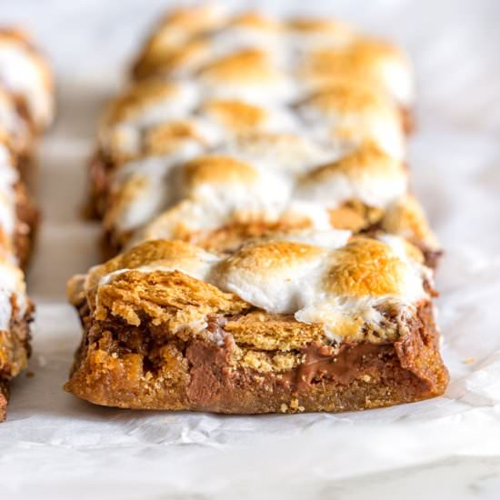 S'mores Bars - Recipe photo by keviniscooking