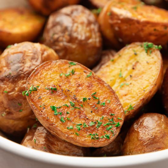 Oven Roasted Potatoes - Recipe photo by keviniscooking