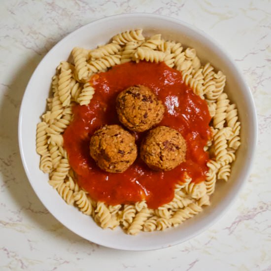 Grain-Free Pasta & Beans Balls - Recipe photo by HealthyHelper