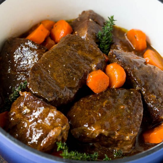 Braised Short Ribs - Recipe photo by dinneratthezoo
