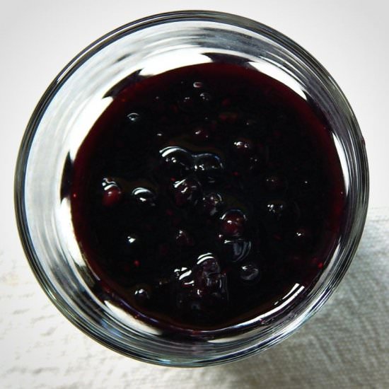 Antiviral Elderberry Sauce - Recipe photo by Emillie